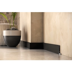 Czarna listwa przypodłogowa PF080B DuroFit Premium Floor